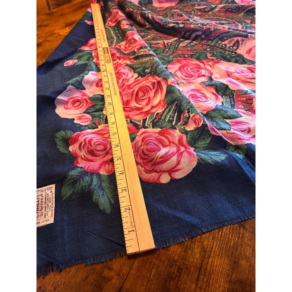 Challis by Berkshire Scarf Womens OS Navy Pink Excellent Rose Paisley Acrylic - Picture 2 of 3